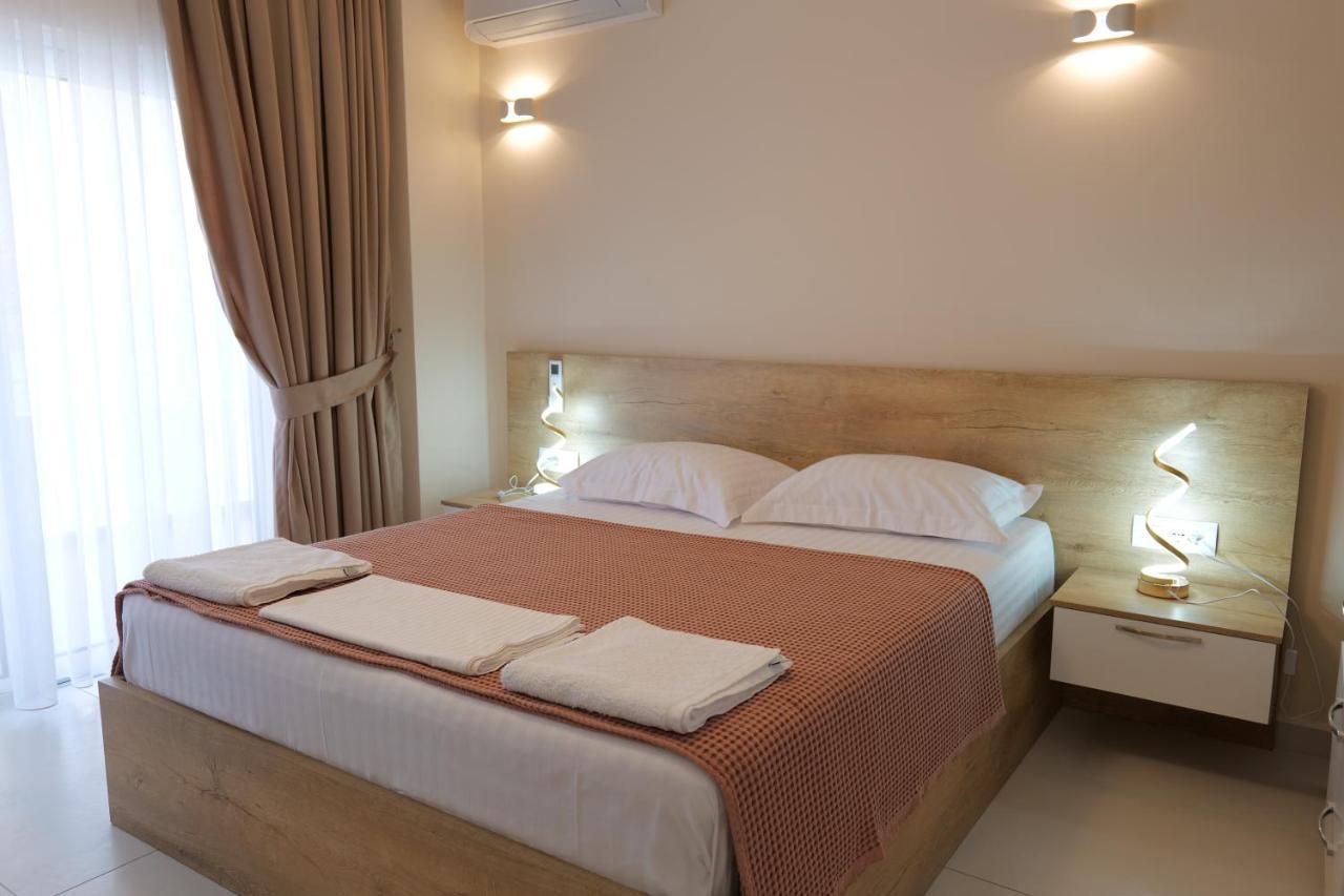 Saranda Luxury Apartments Exterior photo