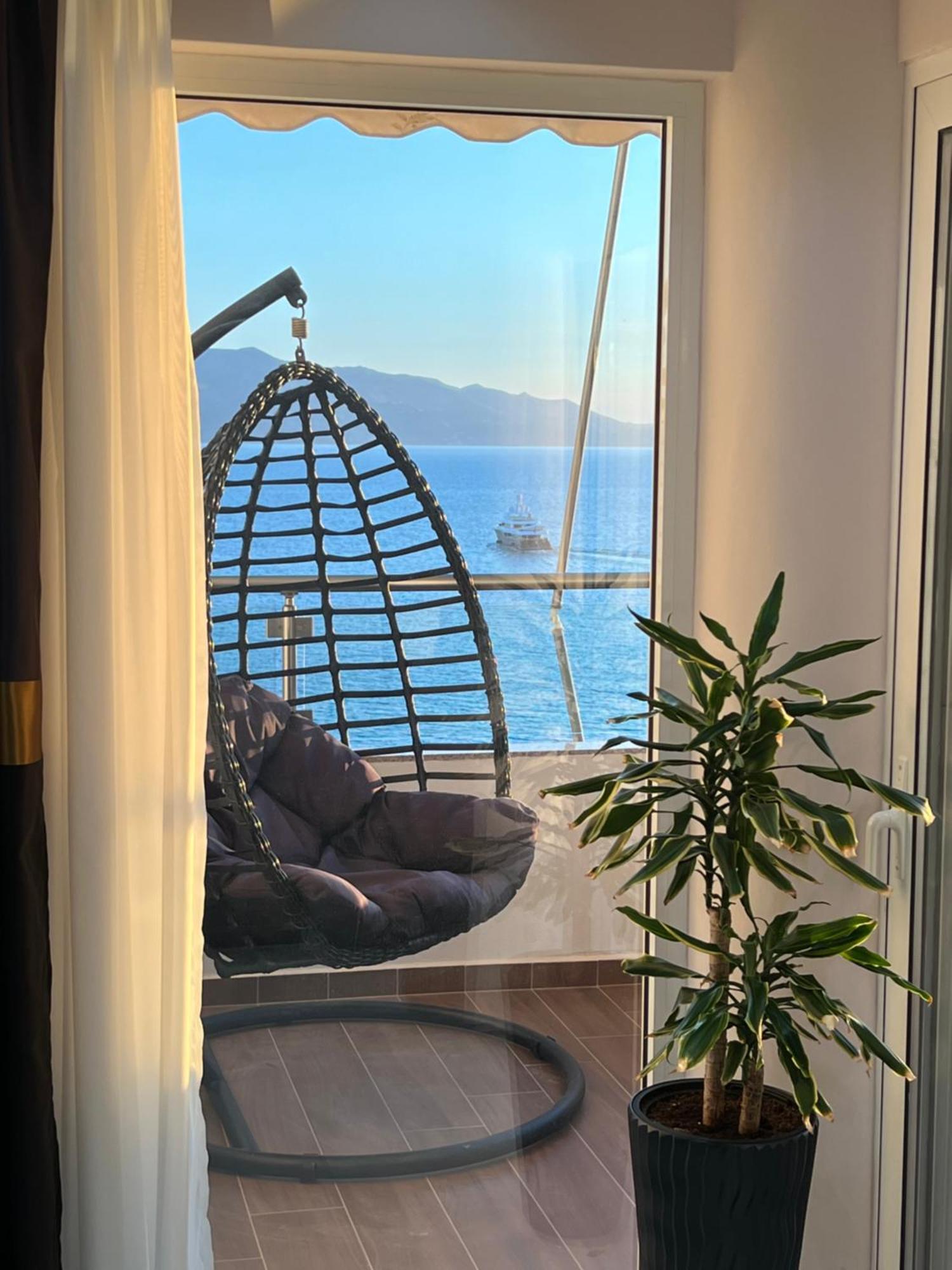 Saranda Luxury Apartments Exterior photo
